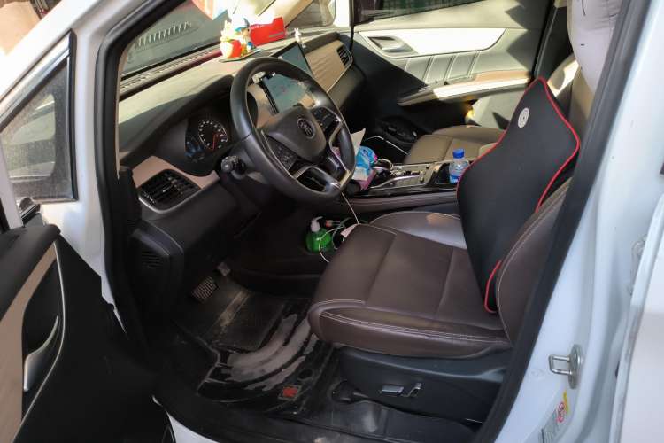 Used BYD Song MAX New Energy 2022 DM-i 105KM Flagship Model Left Front Seat