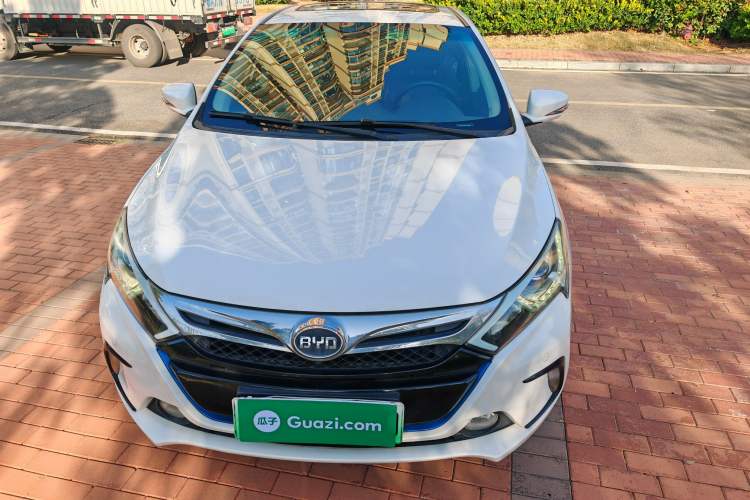 Used BYD Qin New Energy 2015 1.5T Dual-Crown Flagship Plus Edition