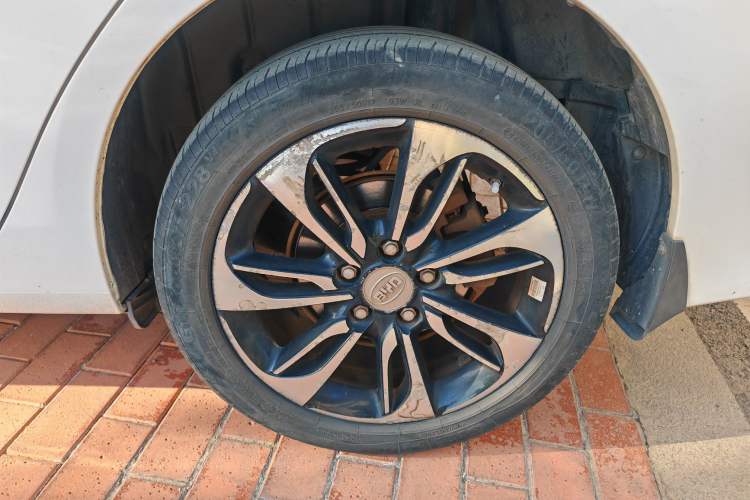 Used BYD Qin New Energy 2015 1.5T Dual-Crown Flagship Plus Edition