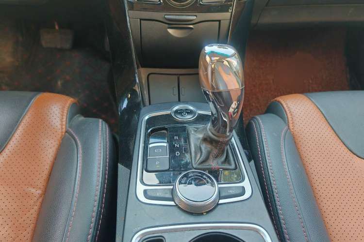 Used BYD Qin New Energy 2015 1.5T Dual-Crown Flagship Plus Edition