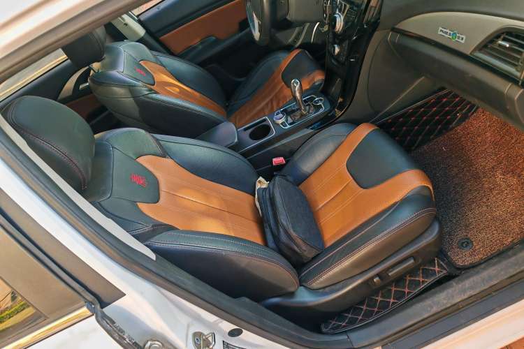 Used BYD Qin New Energy 2015 1.5T Dual-Crown Flagship Plus Edition