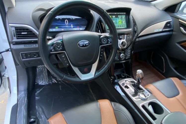 Used BYD Qin New Energy 2016 Qin EV300 Prestige Model
