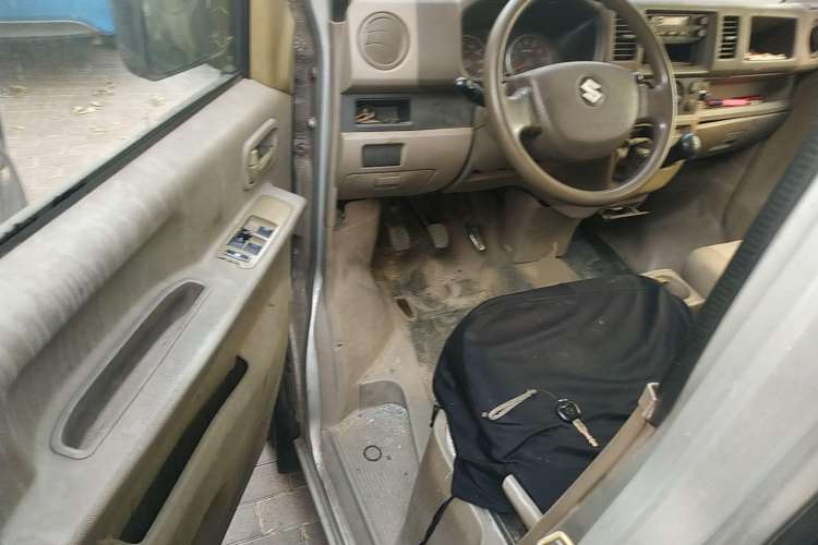 Used Suzuki Landy 2009 1.4L Manual Comfort Version Sunlight Edition