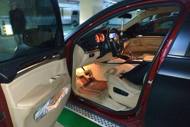 Used BMW X6 2009 xDrive35i
