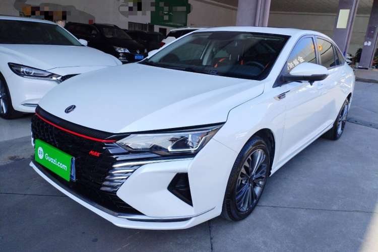 Used Dongfeng Aeolus Yixuan MAX 2023 1.5T Ultra-Stylish Trendsetting Dad Edition