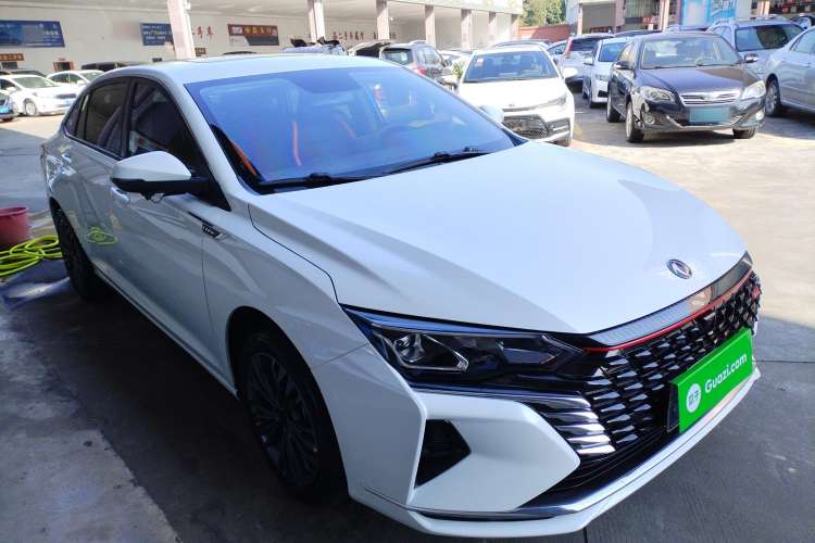 Used Dongfeng Aeolus Yixuan MAX 2023 1.5T Ultra-Stylish Trendsetting Dad Edition