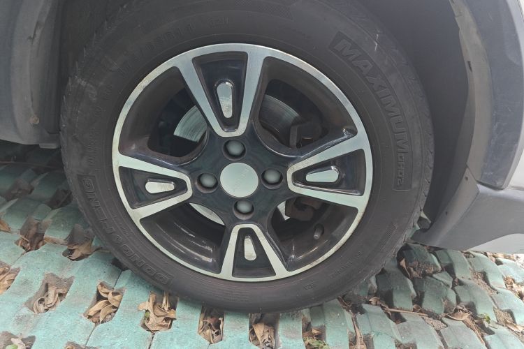 Used Geely Auto Panda 2016 1.0L IMT Cool Fun Edition