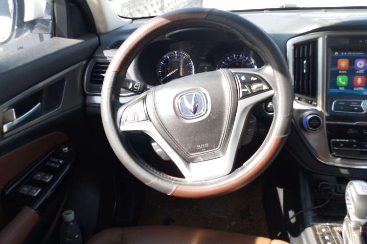 Used CHANGAN CS95 2017 2.0T Two-Wheel Drive Zhitu Edition