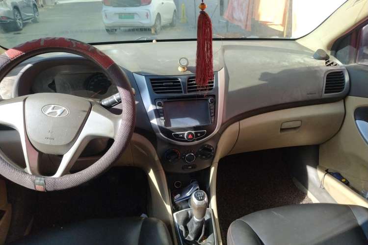 Used Hyundai Verna (older generation) 2010 Sedan 1.4L Manual Comfort GS