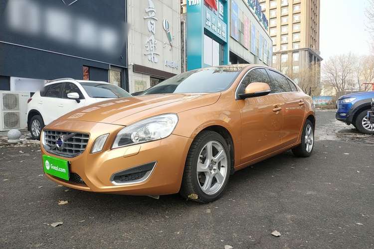 Used Volvo S60 2013 T5 Comfort Edition