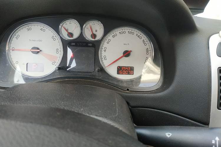 Used Peugeot 307 2012 Hatchback 1.6L Automatic Comfort Edition Odometer Close Up
