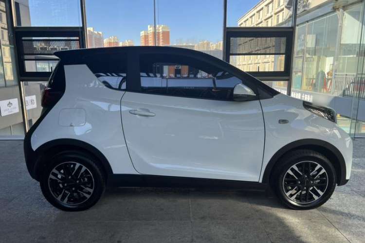 Used Chery New Energy Little Ant 2022 Revised Version Sweet Pink Edition Half-Sugar Version Lithium Iron Phosphate 30.7 kWh 30 kW 301 km