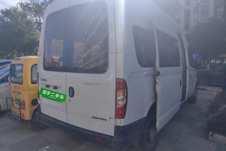 Used SAIC MAXUS 2016 2.5T Manual Aoyuntong National V Long Wheelbase High-Roof 7-Seater
