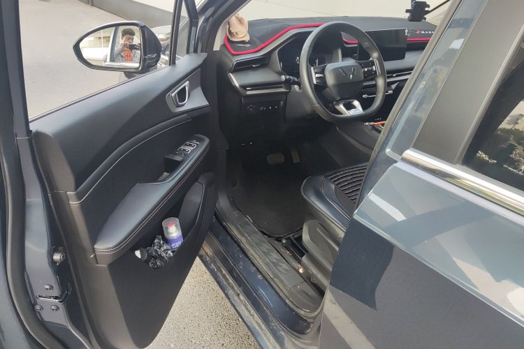 Used Wuling Jiachen 2022 1.5T CVT Smart Luxury Version
