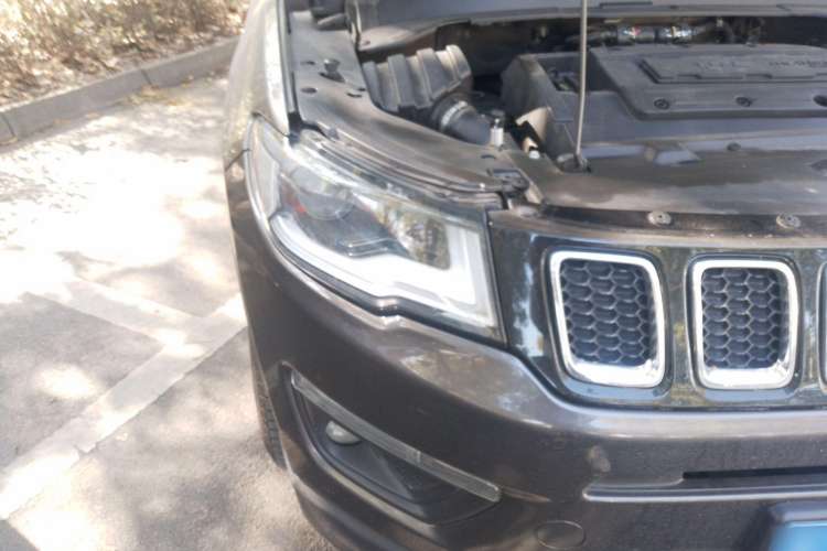 Used Jeep Compass 2017 200T Automatic Family Edition