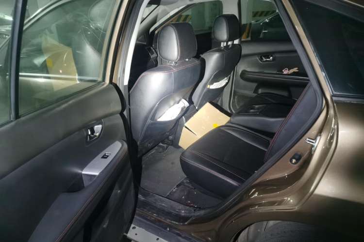 Used BYD S6 2014 1.5TI Manual Luxury 5-Seater