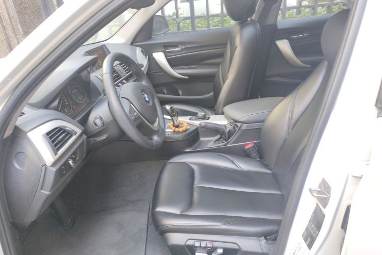 Used BMW 1 Series 2016 120i Leading Model