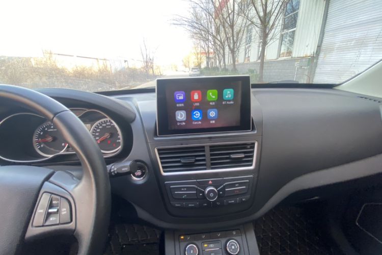 Used Bestune X40 2018 Internet Celebrity Edition 1.6L Automatic Luxury Version
