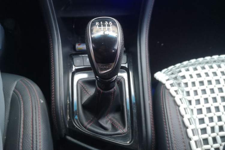 Used JAC Refine S3 2017 1.6L Manual Luxury Smart Model