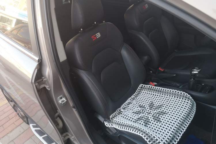 Used JAC Refine S3 2017 1.6L Manual Luxury Smart Model