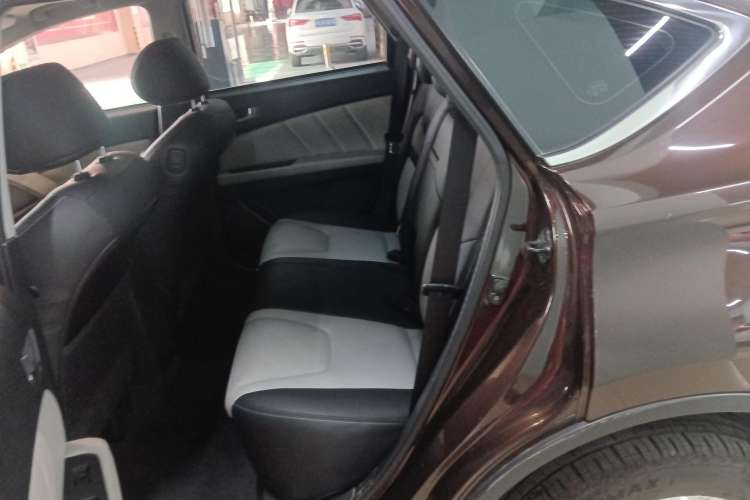 Used Luxgen U6 SUV 2014 1.8T Fashion Edition
