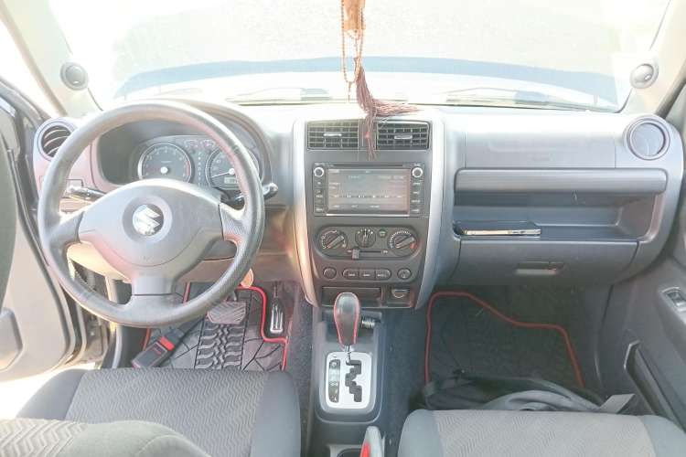 Used Suzuki Jimny 2011 1.3 AT