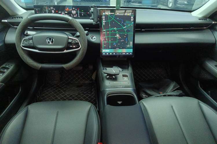 Used Changan Eado DD 2023 Blue Whale NE 1.5T GDI DCT Luxury Edition
