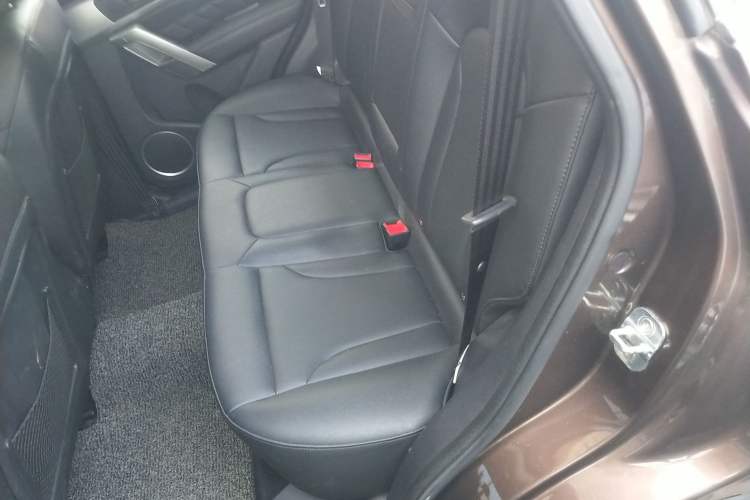 Used Haval H2 2016 Red-Label 1.5T Automatic Two-Wheel Drive Luxury Model