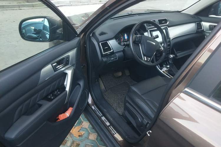 Used Haval H2 2016 Red-Label 1.5T Automatic Two-Wheel Drive Luxury Model