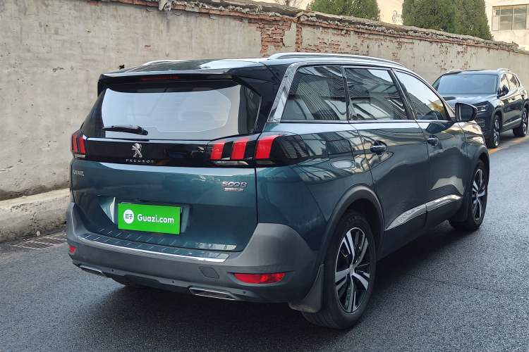 Used Peugeot 5008 2017 350THP 7-Seater Elite Edition