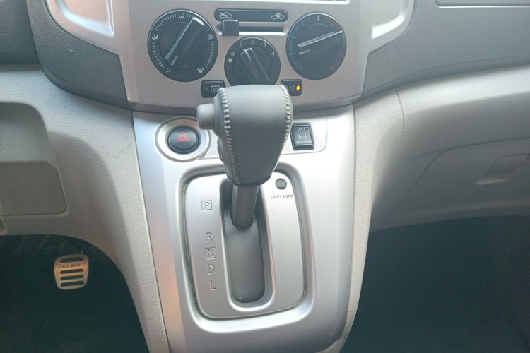 Used Nissan NV200 2018 1.6L CVT Luxury Model
