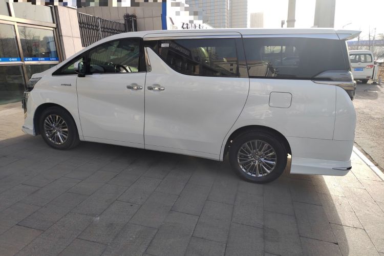 Used Toyota Vellfire 2019 Dual-Engine 2.5L HV Luxury Edition
