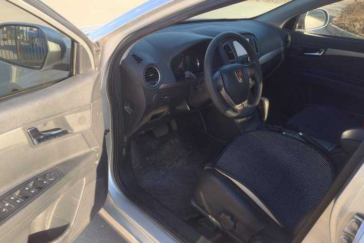 Used Roewe 350 2013 350C 1.5L Automatic Xunyue Edition
