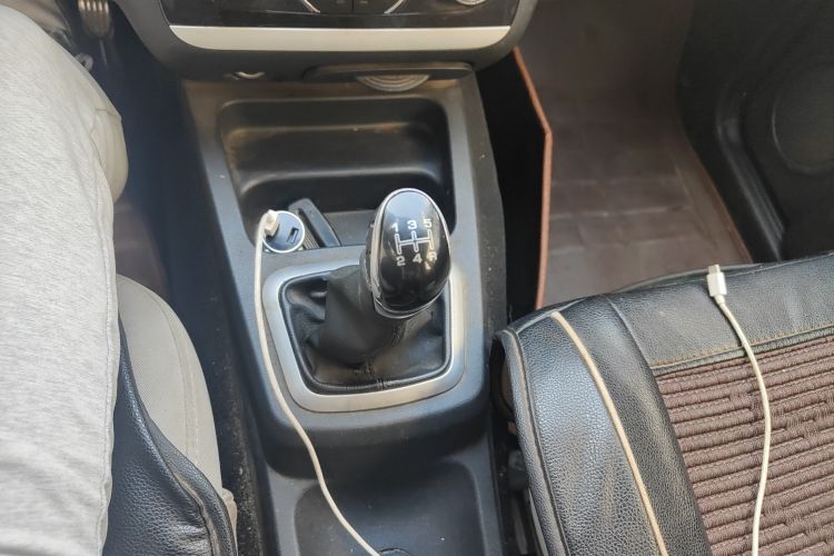 Used HYOSOW H2 2016 H2E 1.5L Classic Model BJ415A