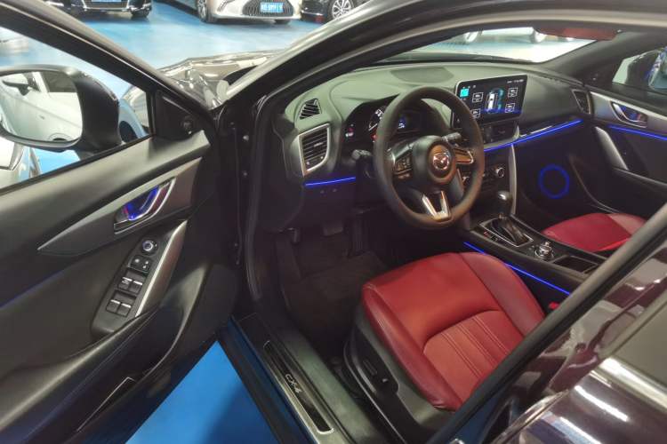 Used Mazda CX-4 2018 2.0L Automatic Two-Wheel Drive Blue Sky Exploration Version China V Standard
