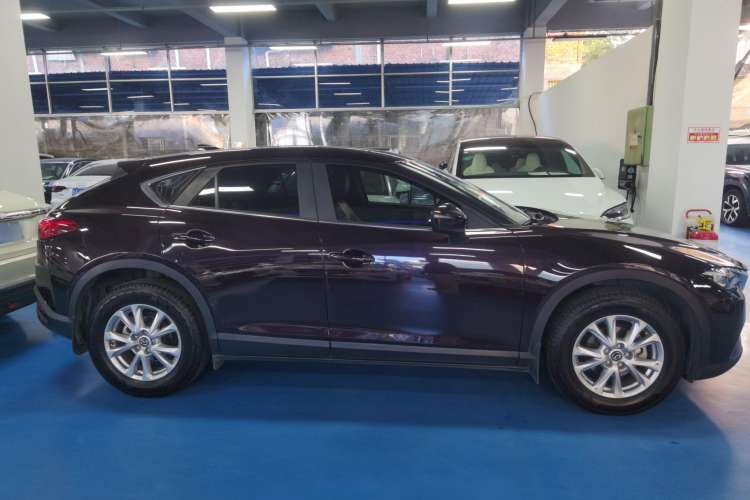 Used Mazda CX-4 2018 2.0L Automatic Two-Wheel Drive Blue Sky Exploration Version China V Standard
