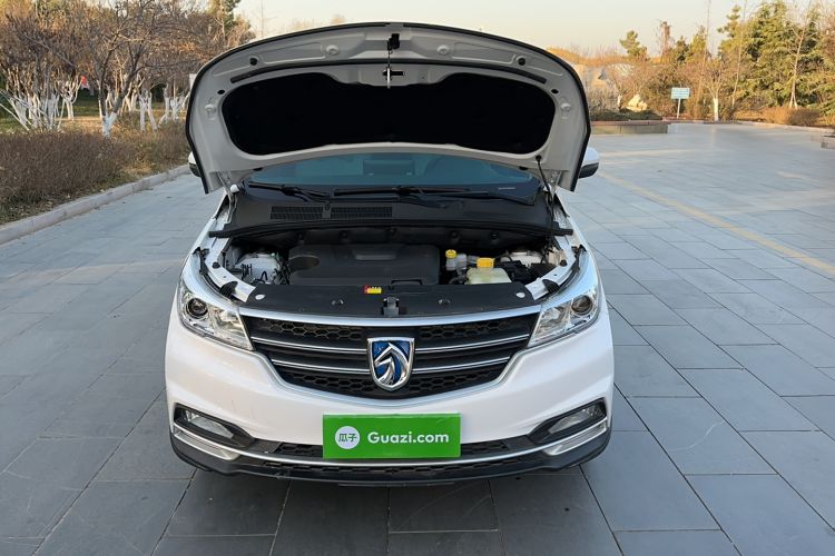 Used Baojun 730 2021 1.5L Manual Fashion Version 7 Seats
