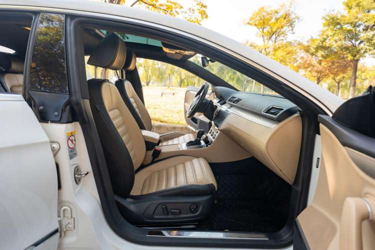 Used Volkswagen CC 2015 1.8TSI Prestige Model