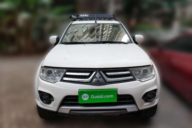 Used Mitsubishi Pajero Sport 2013 3.0L Automatic Two-Wheel Drive Luxury Edition Front