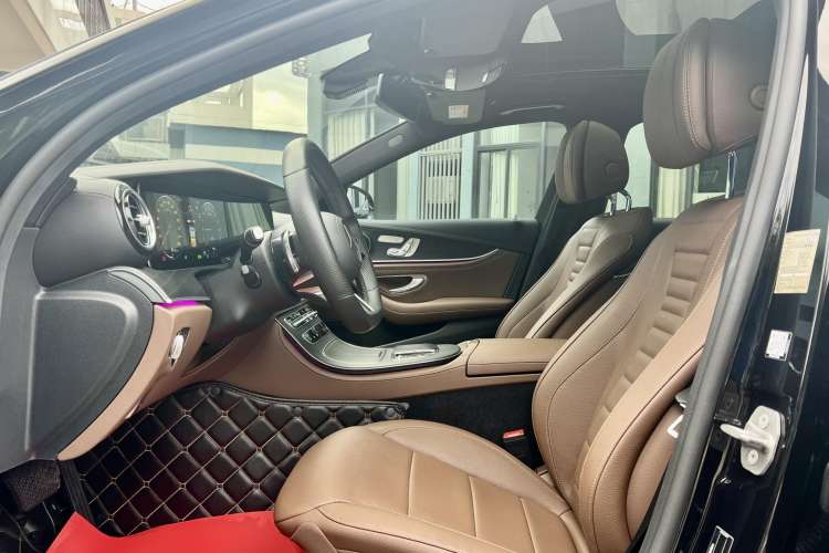 Used Mercedes-Benz E-Class New Energy 2021 E 350 e L Plug-in Hybrid Sports Sedan
