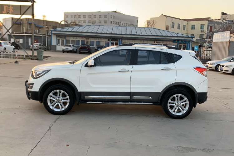 Used Haima S5 2014 1.6L Manual ZhiZun Version