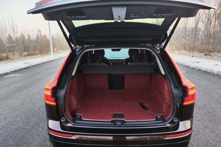 Used Volvo XC60 2018 T5 4x4 Smart Edition
