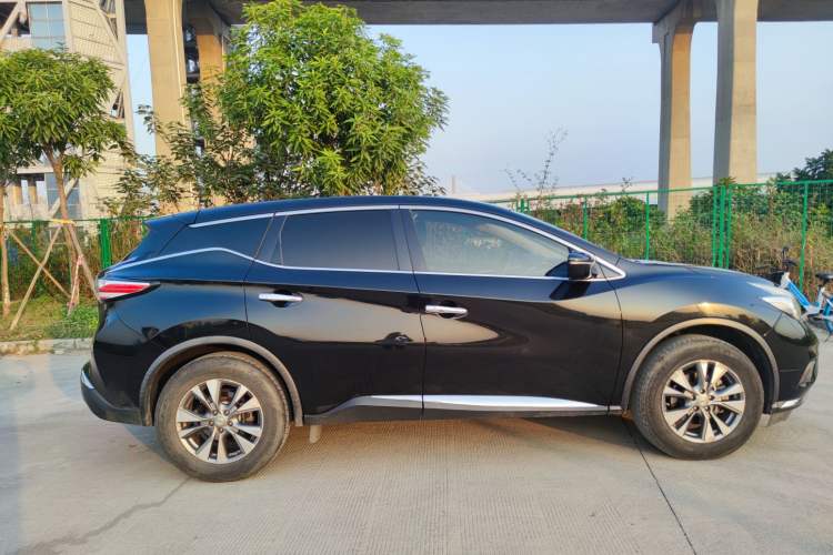 Used Nissan Murano 2015 2.5L XL Two-Wheel Drive Smart Edition
