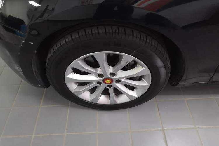 Used Hongqi H7 2013 2.0T Luxury Model