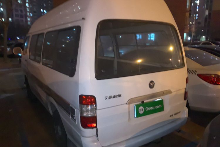 Used Foton Scenic 2014 2.0L Express Classic Short-Wheelbase High-Roof 491EQ4A
