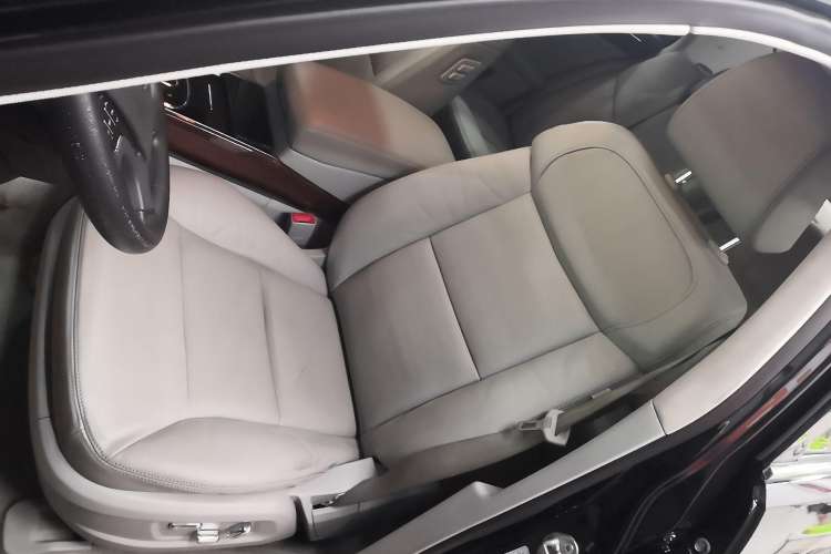 Used Hongqi H7 2013 2.0T Luxury Model