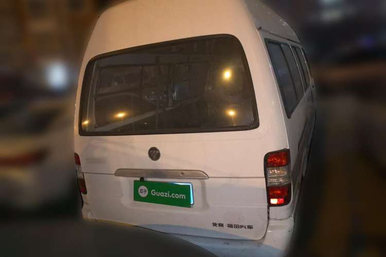 Used Foton Scenic 2014 2.0L Express Classic Short-Wheelbase High-Roof 491EQ4A
