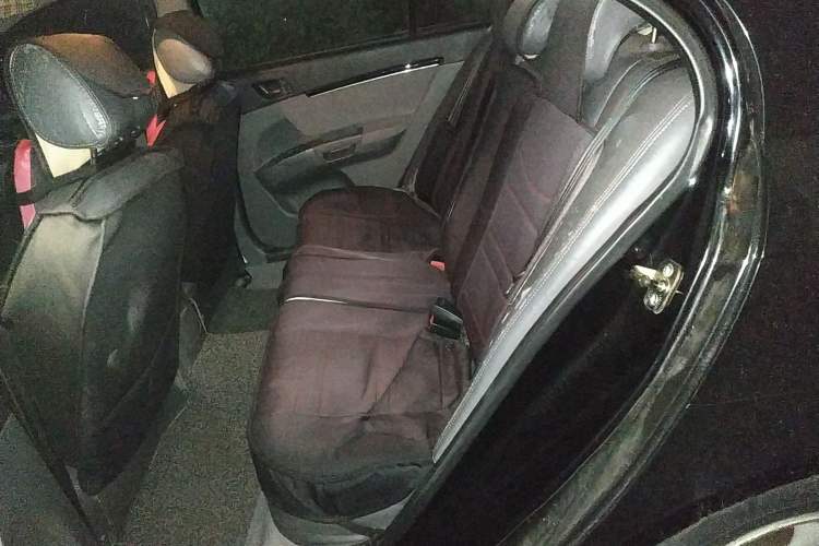 Used Geely Auto Classic Emgrand 2012 Sedan 1.8L Manual Comfort Model
