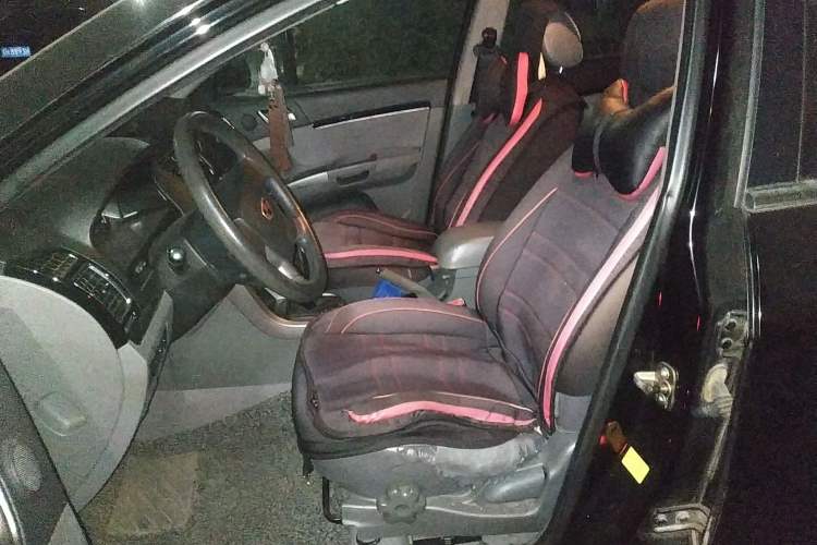 Used Geely Auto Classic Emgrand 2012 Sedan 1.8L Manual Comfort Model
