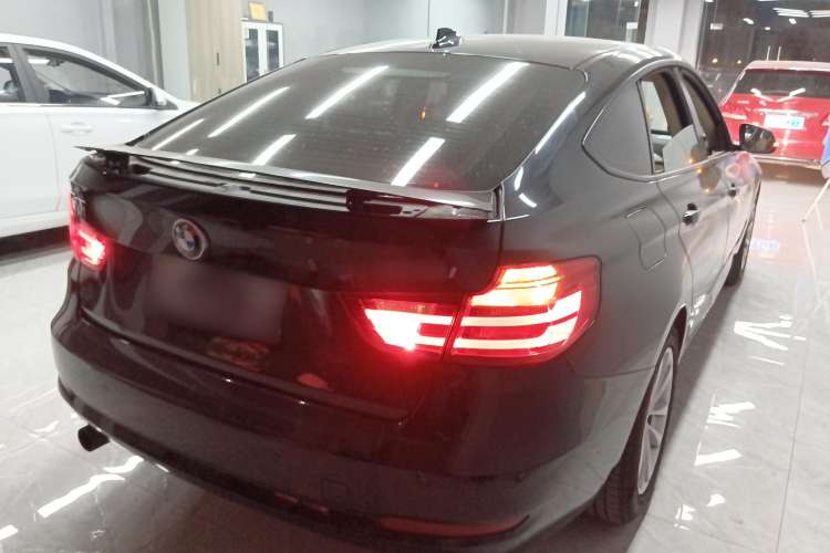 Used BMW 3 Series GT 2013 320i Leading Model